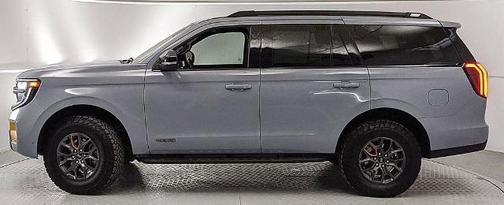 GLACIER GRAY METALLIC TC 2025 Ford Expedition TREMOR
