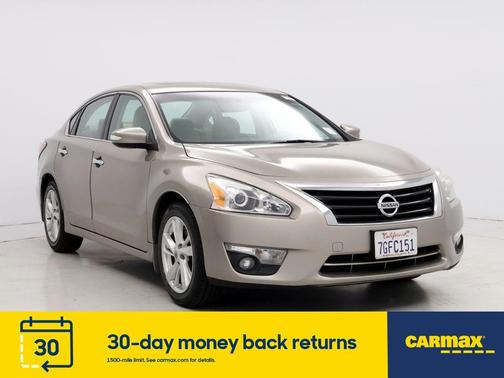 Photo 1 of 26 of 2014 Nissan Altima 2.5 SV
