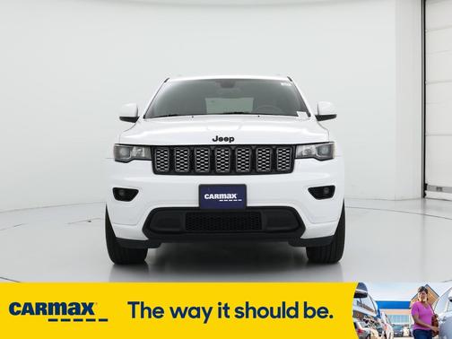 2017 Jeep Grand Cherokee Altitude