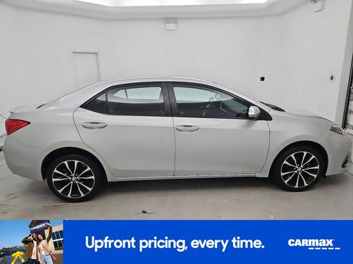 Silver 2017 Toyota Corolla SE
