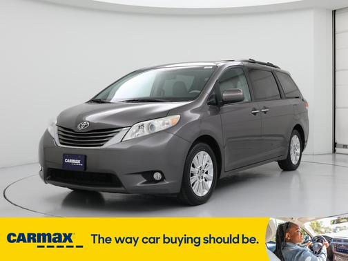 2014 Toyota Sienna XLE