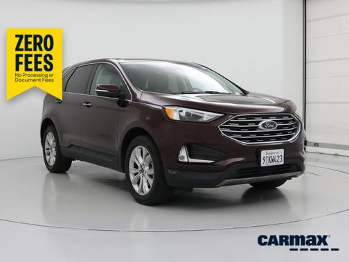 Burgundy 2022 Ford Edge Titanium