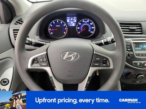 2017 Hyundai Accent SE