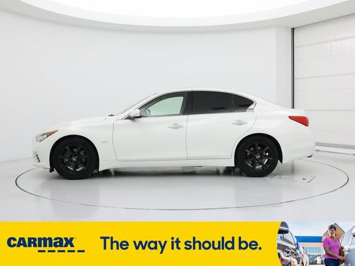 2017 INFINITI Q50 Premium