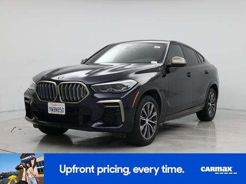 Black 2022 BMW X6 M50i