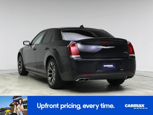 2018 Chrysler 300 S