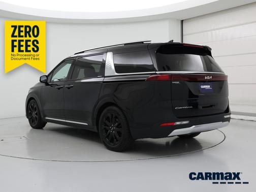 Black 2022 Kia Carnival SX Prestige