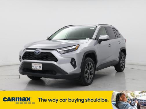 2023 Toyota RAV4 Hybrid XLE Premium