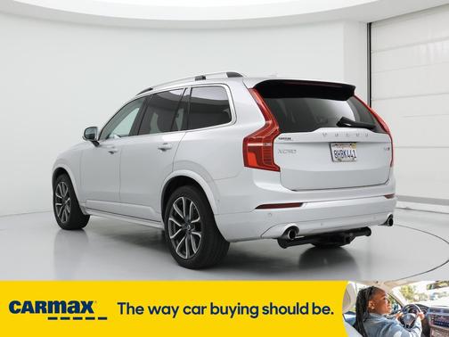 2019 Volvo XC90 T5 Momentum