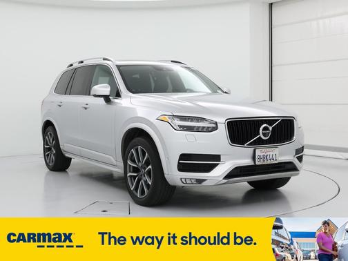 2019 Volvo XC90 T5 Momentum