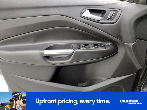 Gray 2015 Ford Escape SE
