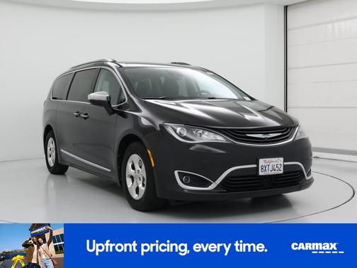 2018 Chrysler Pacifica Hybrid Limited