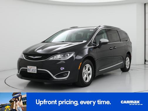 2018 Chrysler Pacifica Hybrid Limited