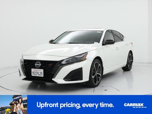 2023 Nissan Altima SR