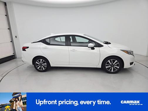White 2025 Nissan Versa SV