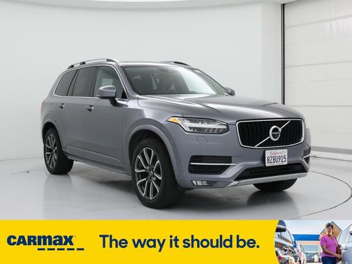 2019 Volvo XC90 T6 Momentum