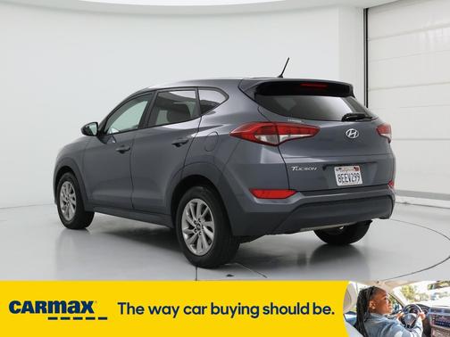 2018 Hyundai TUCSON SE