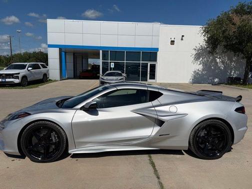 Blade Silver Metallic 2026 Chevrolet Corvette E-Ray