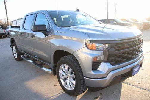 Sterling Gray Metallic 2026 Chevrolet Silverado 1500 Custom