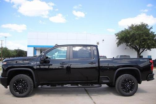 2025 Chevrolet Silverado 3500 LT