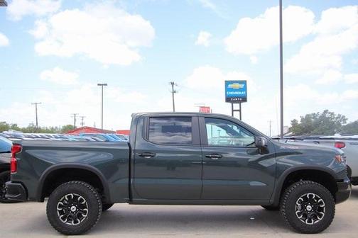 2025 Chevrolet Silverado 1500 ZR2