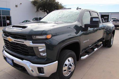2026 Chevrolet Silverado 3500 LT