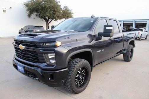 2024 Chevrolet Silverado 2500 Custom