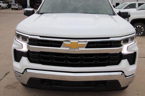 Summit White 2026 Chevrolet Silverado 1500 LT