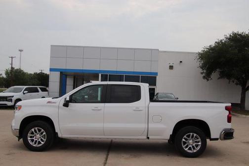 Summit White 2026 Chevrolet Silverado 1500 LT