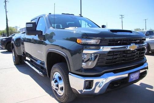 2026 Chevrolet Silverado 3500 LT