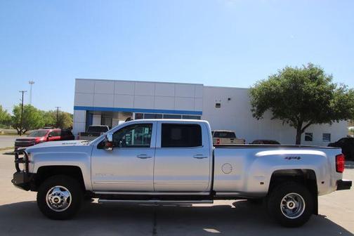 Silver Ice Metallic 2018 Chevrolet Silverado 3500 LTZ