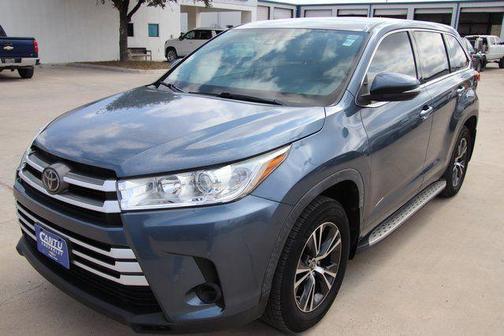 2019 Toyota Highlander LE