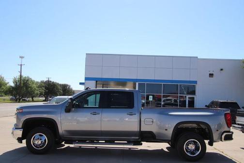 Sterling Gray Metallic 2026 Chevrolet Silverado 3500 LT