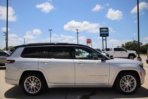 2021 Jeep Grand Cherokee L Summit