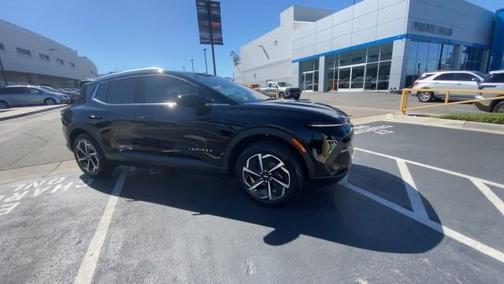 2026 Chevrolet Equinox EV LT 2