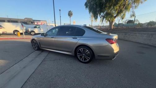 2020 BMW 745e xDrive iPerformance