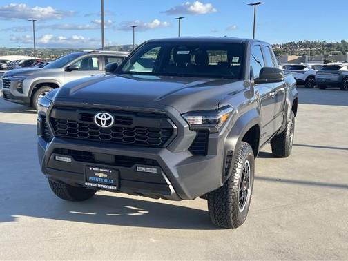 2025 Toyota Tacoma TRD Off Road