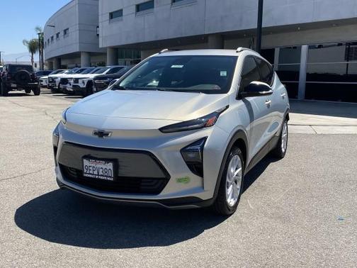 2023 Chevrolet Bolt EUV LT