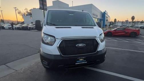2024 Ford Transit-250 