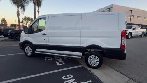 2024 Ford Transit-250 