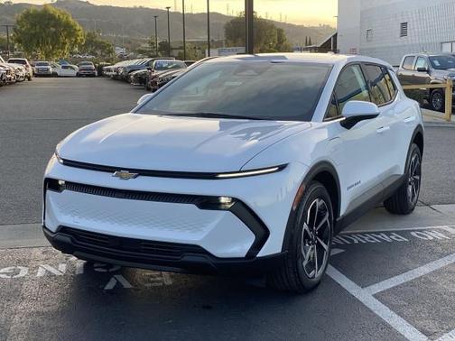 2026 Chevrolet Equinox EV LT 1