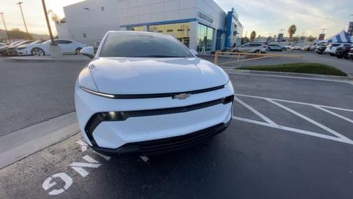 2026 Chevrolet Equinox EV LT 1