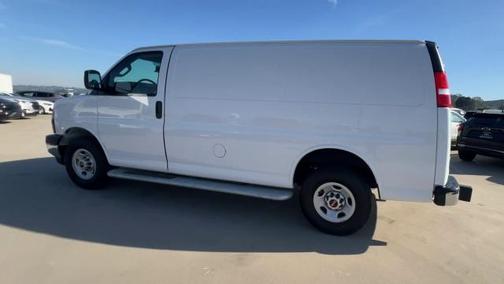 2024 GMC Savana 2500 Work Van