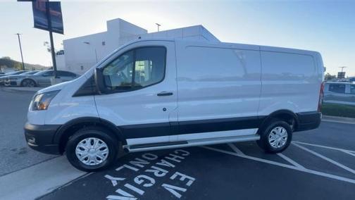 2024 Ford Transit-250 