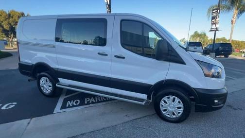 2024 Ford Transit-250 