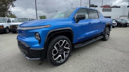 2025 Chevrolet Silverado EV RST