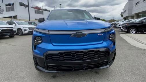 2025 Chevrolet Silverado EV RST