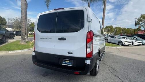 2024 Ford Transit-250 