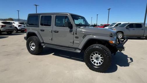 2020 Jeep Wrangler Unlimited Sahara