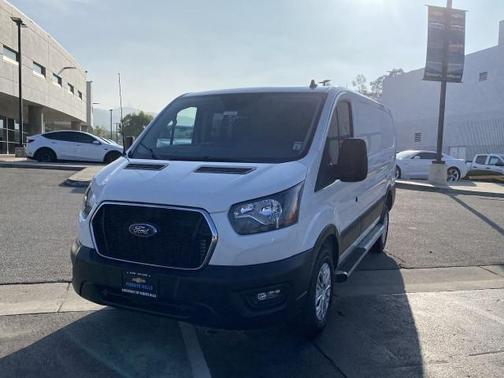 2023 Ford Transit-250 